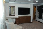 Penthouse Suite Stateroom Picture