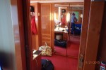 2 Bedroom Family Suite Stateroom Picture