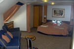 Family Oceanview Stateroom Picture