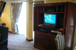 Owner and Vista Suite Stateroom Picture