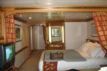 Deluxe Stateroom Picture