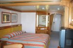 Deluxe Stateroom Picture