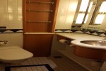 Deluxe Verandah Stateroom Picture