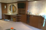 Penthouse Suite Stateroom Picture