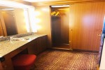 Grand Suite Stateroom Picture