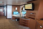 Penthouse Suite Stateroom Picture