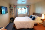 Deluxe Stateroom Picture