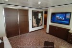 Penthouse Suite Stateroom Picture