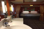 2 Bedroom Family Suite Stateroom Picture