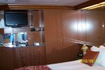 Ocean Suite Stateroom Picture