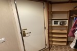 Deluxe Balcony Stateroom Picture