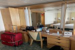 Junior Suite Stateroom Picture