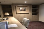 Signature Stateroom Picture