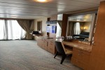 Junior Suite Stateroom Picture