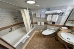 Royal Family Suite Cabin Picture