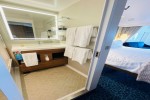 Deluxe Family Verandah Stateroom Picture