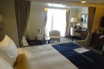 Penthouse Suite Stateroom Picture