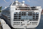 Grand Princess Exterior Picture