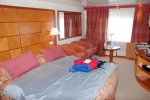 Veranda/Vista Suite Stateroom Picture