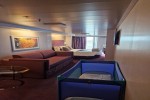 Suite with Whirlpool Bath Stateroom Picture