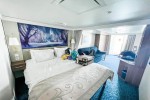 Deluxe Family Verandah Stateroom Picture