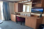 Deluxe Verandah Stateroom Picture