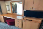 Deluxe Verandah Stateroom Picture