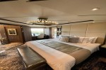 Pinnacle Suite Stateroom Picture