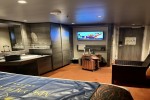 Yacht-Club-Interior Stateroom Picture