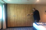 Deluxe Stateroom Picture