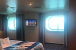 Deluxe Stateroom Picture