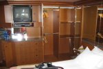 Ocean Suite Stateroom Picture