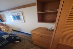 Deluxe Verandah Stateroom Picture