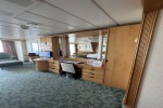 Junior Suite Stateroom Picture