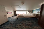 Concierge Family Oceanview Stateroom Picture