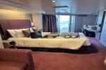 Suite with Whirlpool Bath Stateroom Picture