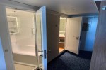 Deluxe Family Oceanview Stateroom Picture