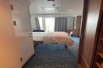 Deluxe Verandah Stateroom Picture