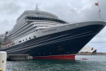 Queen Elizabeth Exterior Picture