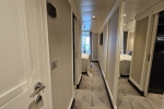 Deluxe Veranda Suite Stateroom Picture