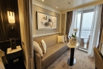 Deluxe Veranda Suite Stateroom Picture