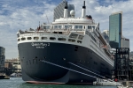 Queen Mary Exterior Picture