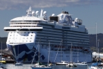 Royal Princess III Exterior Picture