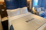 Deluxe Suite Stateroom Picture