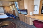 Deluxe Verandah Stateroom Picture