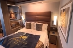 Yacht-Club-Deluxe Stateroom Picture