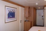 Deluxe Oceanview Stateroom Picture