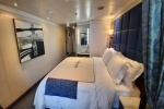 Deluxe Suite Stateroom Picture