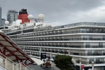 Queen Elizabeth Exterior Picture