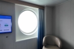 Family Oceanview Stateroom Picture